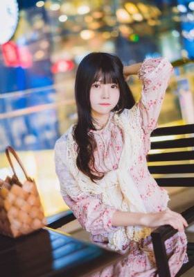 年轻的女老师在线_BD韩语日本电影免费