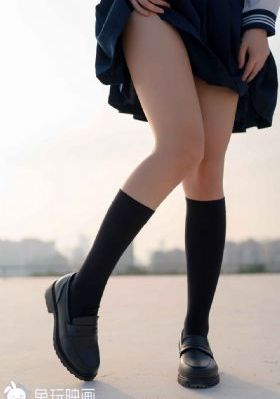 《漂亮的女邻居》3韩剧_完整版在线观看